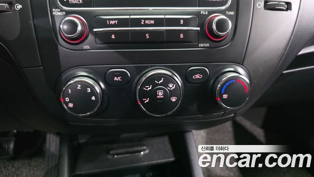 Kia K3 Deluxe 2015 — фото 15