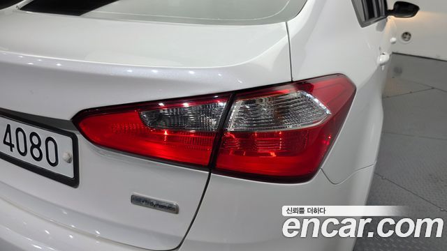Kia K3 Deluxe 2015 — фото 23