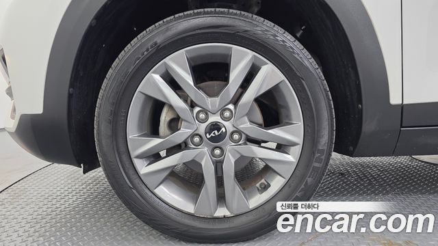 Kia Seltos Diesel 1.6 2WD Prestige 2022 — фото 5