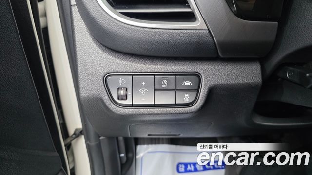 Kia Seltos Diesel 1.6 2WD Prestige 2022 — фото 19