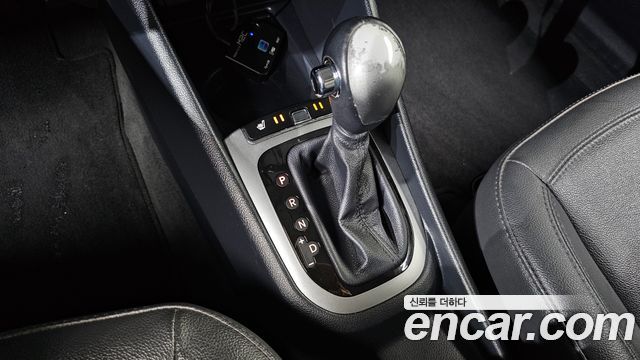 Kia Pride 1.4 MPI Hatchback Deluxe 2014 — фото 9