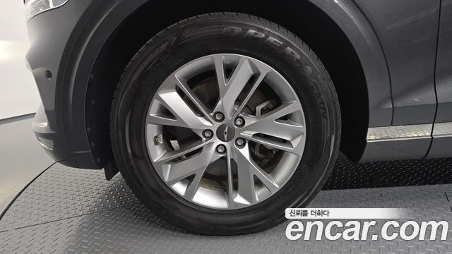 Genesis GV70 2.2 Diesel 2WD 2023 — фото 5