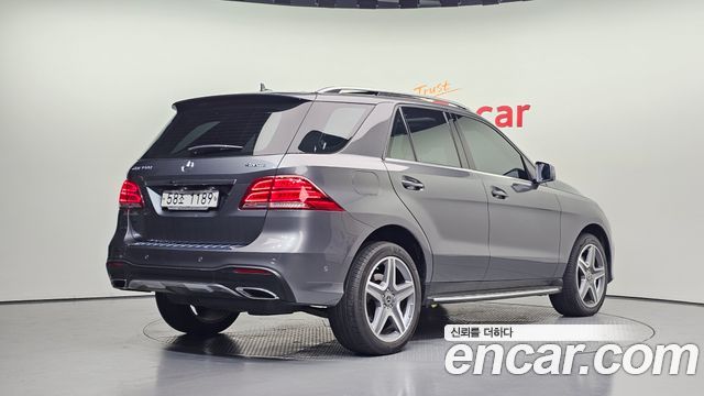 Mercedes-Benz GLE-Class (W166) GLE350 d 4MATIC 2017 — фото 2