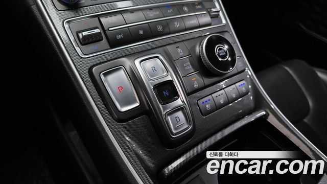 Hyundai Santa Fe Diesel 2.2 2WD Prestige 2021 — фото 9
