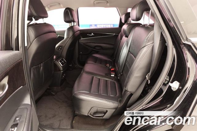 Kia Sorento Diesel 2.0 4WD Noblesse 2016 — фото 15