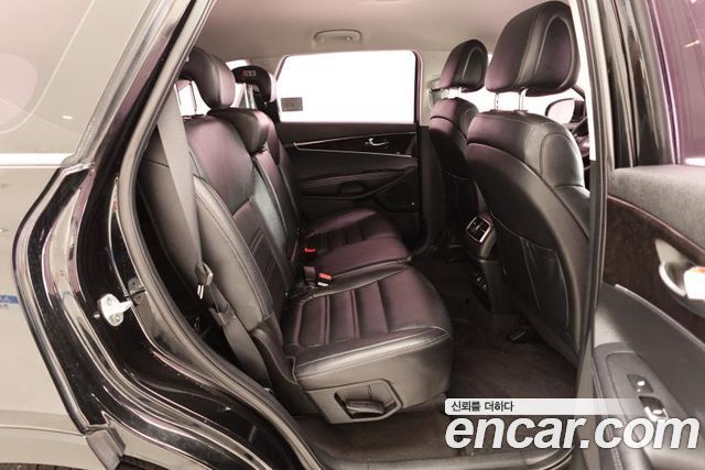 Kia Sorento Diesel 2.0 4WD Noblesse 2016 — фото 17
