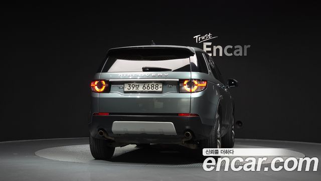 Land Rover Discovery Sport 2.0 TD4 HSE Luxury 2018 — фото 4