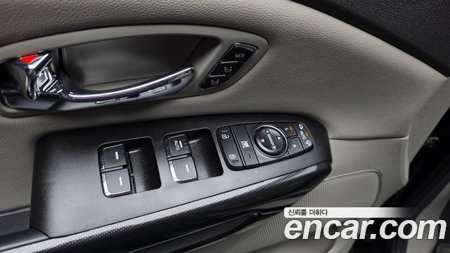 Kia Carnival 9-seater Noblesse 2017 — фото 27