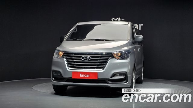 Hyundai Grand Starex Wagon 12-Seater Modern 2019 — фото 3