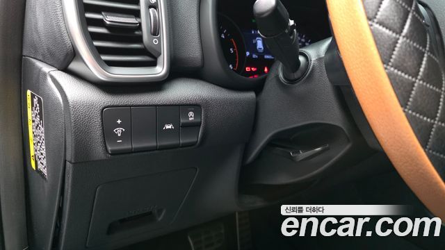 Kia Sportage The Bold Diesel 2.0 2WD Prestige 2019 — фото 17