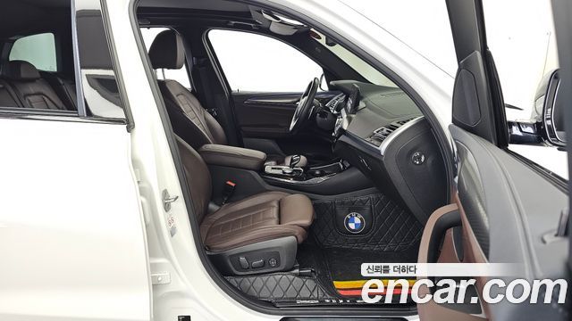 BMW X3 (G01) xDrive 20i M Sport 2024 — фото 11
