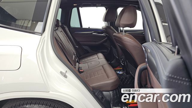 BMW X3 (G01) xDrive 20i M Sport 2024 — фото 12
