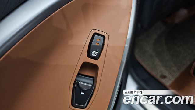 Hyundai Santa Fe The Prime Diesel 2.0 4WD Exclusive Special 2016 — фото 19