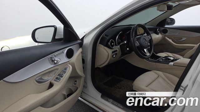 Mercedes-Benz C-Class (W205) C200 Avantgarde 2017 — фото 10