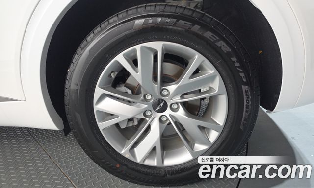 Genesis GV70 2.5T Gasoline AWD 2025 — фото 27