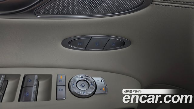 Genesis GV70 2.5T Gasoline AWD 2025 — фото 38