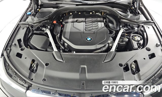 BMW 6 Series GT (G32) 630i xDrive Luxury 2024 — фото 6