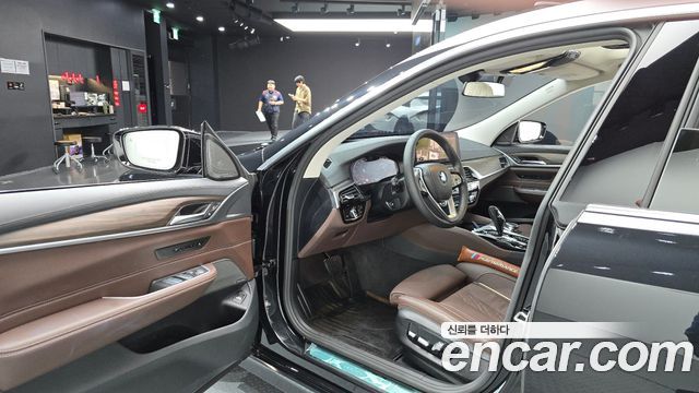 BMW 6 Series GT (G32) 630i xDrive Luxury 2024 — фото 10