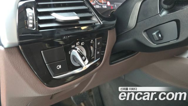BMW 6 Series GT (G32) 630i xDrive Luxury 2024 — фото 29