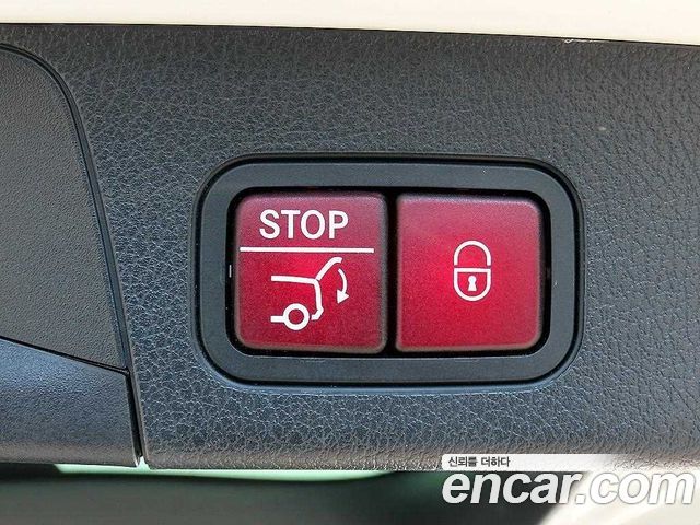 Mercedes-Benz GLB-Class (X247) GLB250 4MATIC 2020 — фото 21