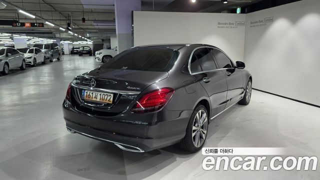 Mercedes-Benz C-Class (W205) C220 d 4MATIC 2021 — фото 4