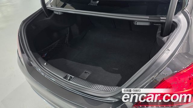 Mercedes-Benz C-Class (W205) C220 d 4MATIC 2021 — фото 10