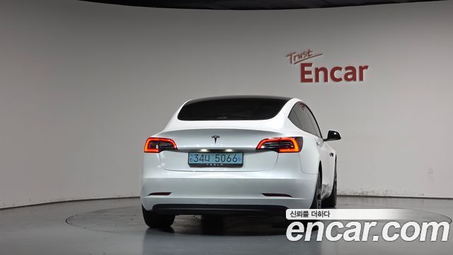 Tesla Model 3 RWD 2022 — фото 4