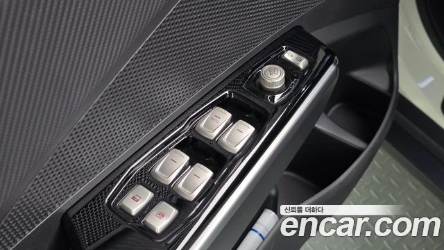 KG Mobility (SsangYong) Tivoli Armor Gear Edition 2WD 2018 — фото 29