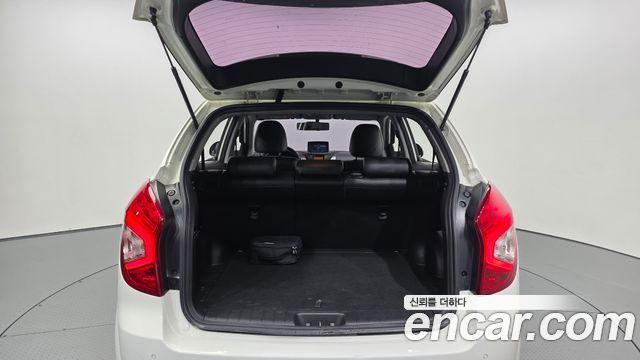 KG Mobility (SsangYong) Korando C 2.0 RX 4WD DLX 2015 — фото 20