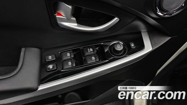 KG Mobility (SsangYong) Korando C 2.0 RX 4WD DLX 2015 — фото 27