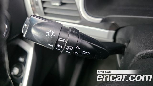 KG Mobility (SsangYong) Korando C 2.0 RX 4WD DLX 2015 — фото 28