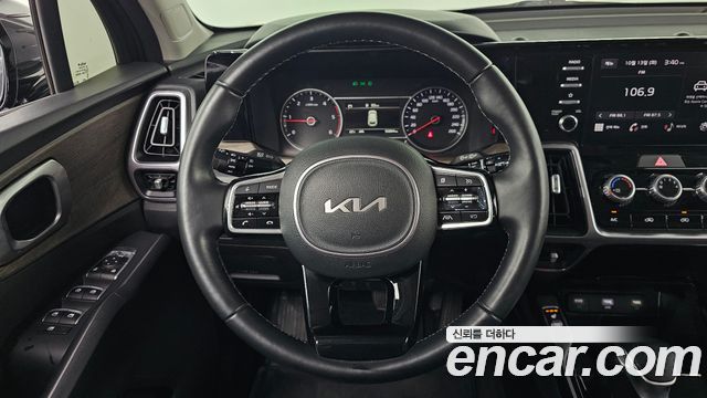 Kia Sorento (IV) Diesel 2.2 2WD Trendy 2023 — фото 13