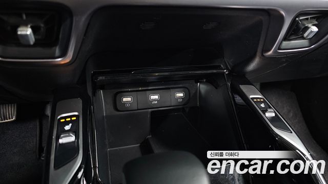 Kia Sorento (IV) Diesel 2.2 2WD Trendy 2023 — фото 18