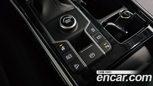 Kia Sorento (IV) Diesel 2.2 2WD Trendy 2023 — фото 19
