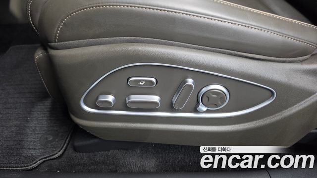 Hyundai Palisade (LX3) HEV 2.5T 2WD 7-Seater Calligraphy 2026 — фото 33