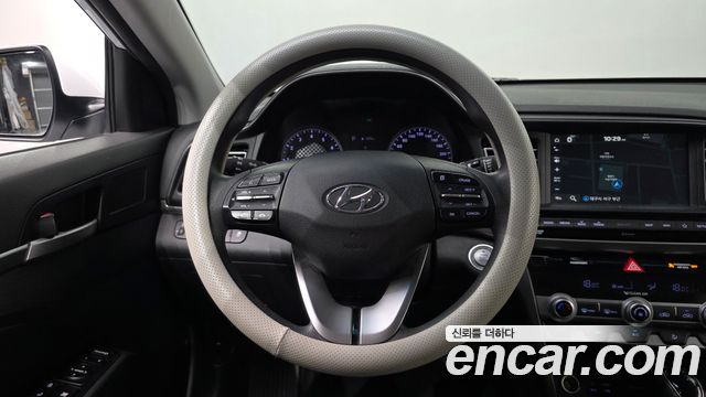 Hyundai Avante (AD) 1.6 Smart Choice 2020 — фото 13