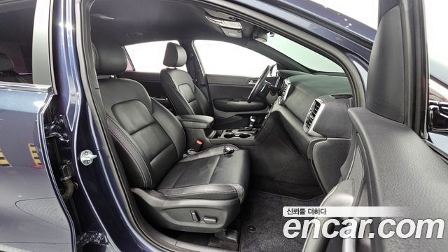 Kia Sportage The Bold Diesel 2.0 2WD Prestige 2019 — фото 26