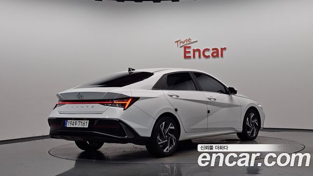 Hyundai Avante Hybrid (CN7) Inspiration 2025 — фото 2