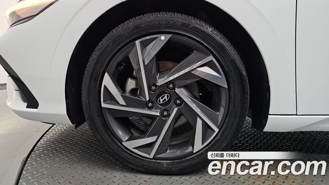 Hyundai Avante Hybrid (CN7) Inspiration 2025 — фото 5