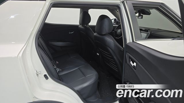 KG Mobility (SsangYong) Tivoli Air 1.5 A7 2WD 2023 — фото 11
