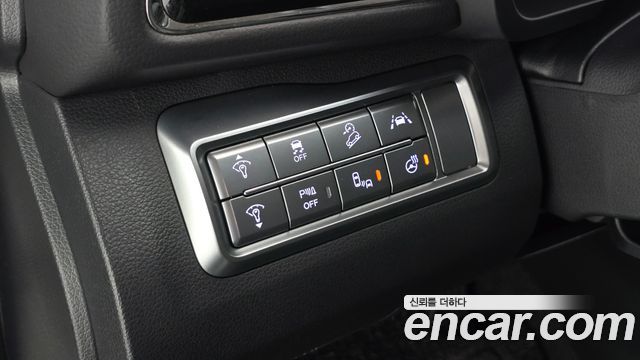 KG Mobility (SsangYong) Tivoli Air 1.5 A7 2WD 2023 — фото 28
