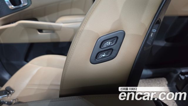 Kia Sorento (IV) Diesel 2.2 2WD Noblesse 2024 — фото 28