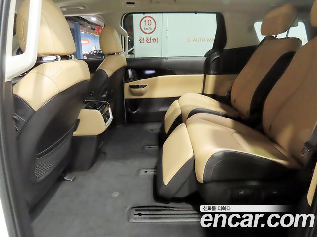 Kia Carnival (IV) Gasoline 7-Seater Signature 2023 — фото 7
