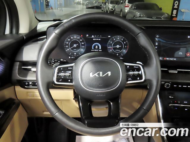 Kia Carnival (IV) Gasoline 7-Seater Signature 2023 — фото 9