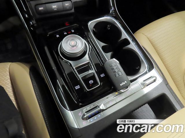 Kia Carnival (IV) Gasoline 7-Seater Signature 2023 — фото 16