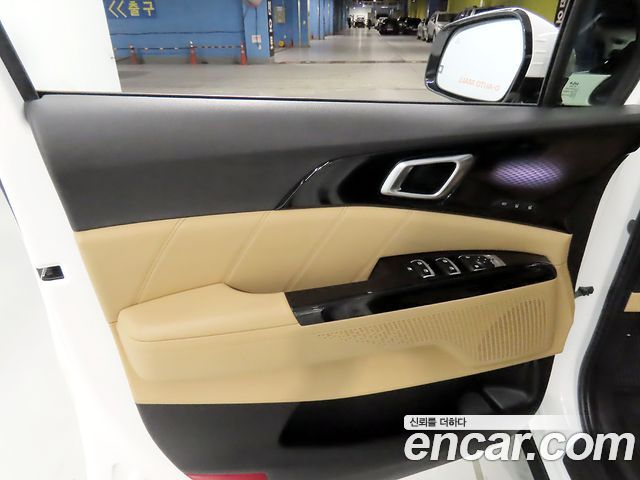 Kia Carnival (IV) Gasoline 7-Seater Signature 2023 — фото 17