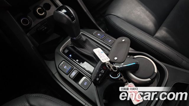 Hyundai Maxcruise Diesel(e-VGT) 2.2 2WD Exclusive Special 2016 — фото 9