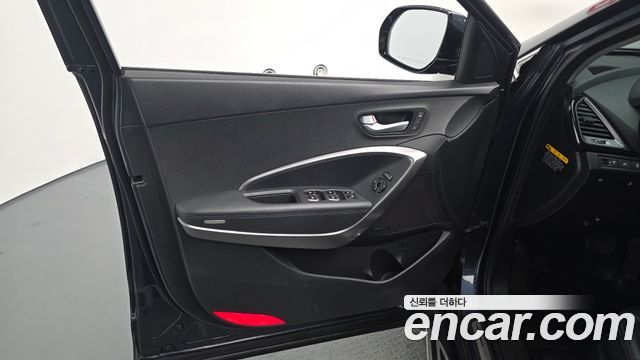 Hyundai Maxcruise Diesel(e-VGT) 2.2 2WD Exclusive Special 2016 — фото 24