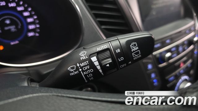 Hyundai Maxcruise Diesel(e-VGT) 2.2 2WD Exclusive Special 2016 — фото 30