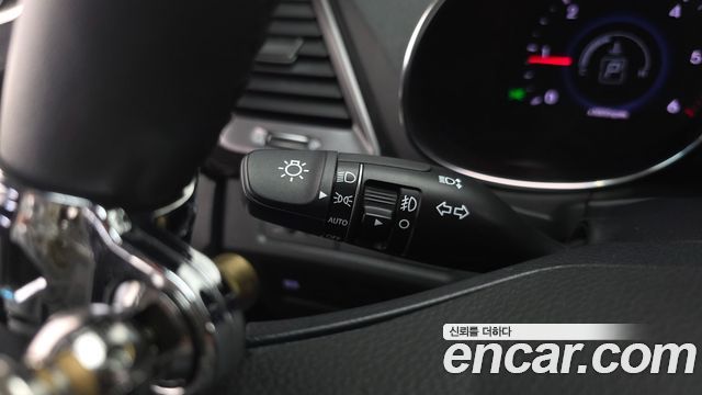 Hyundai Maxcruise Diesel(e-VGT) 2.2 2WD Exclusive Special 2016 — фото 36